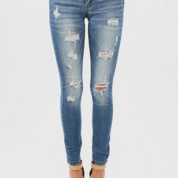 Judy Blue Destroyed Denim Medium Blue - Picture 1 of 6